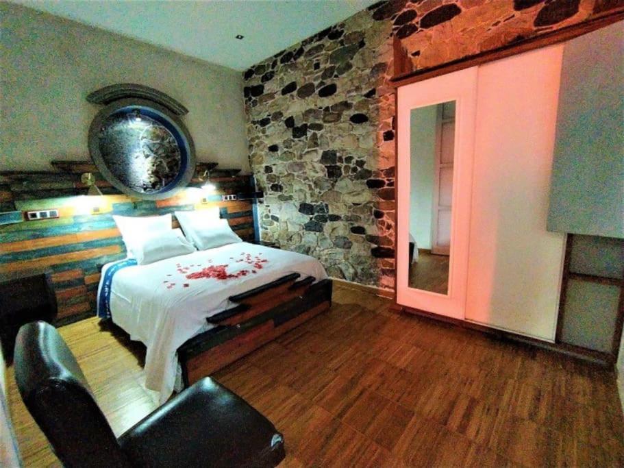Zentral Club Neutron-Jacuzzi Daire Belmonte De Miranda Dış mekan fotoğraf