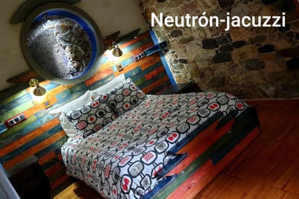Zentral Club Neutron-Jacuzzi Daire Belmonte De Miranda Dış mekan fotoğraf