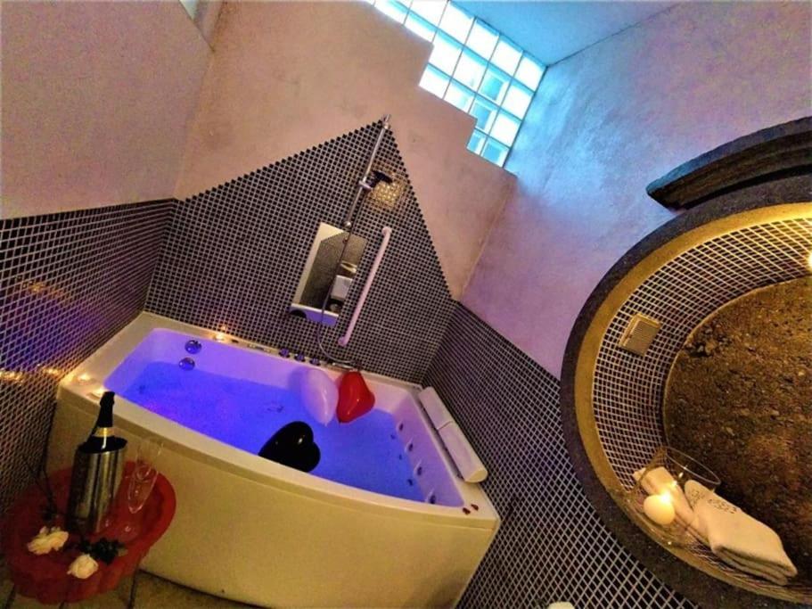 Zentral Club Neutron-Jacuzzi Daire Belmonte De Miranda Dış mekan fotoğraf